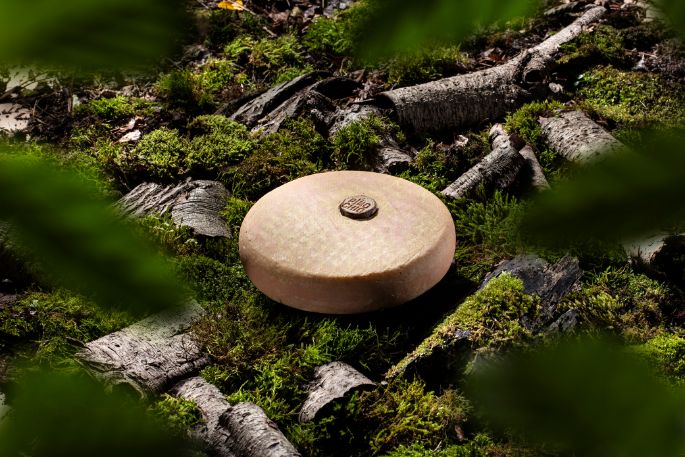 Ein verführerischen Weichkäse mit charakteristischer Rotschmierung